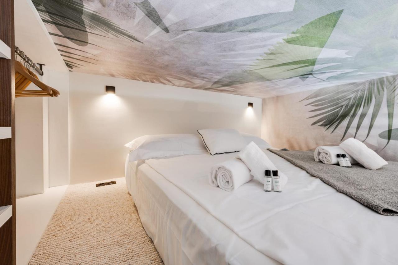La Petite Suite - T1 In Duplex In The City Center 안시 외부 사진